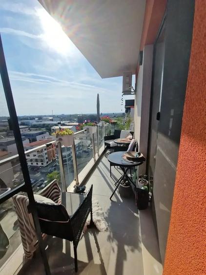 Apartament cu 2 camere decomandat în Energia