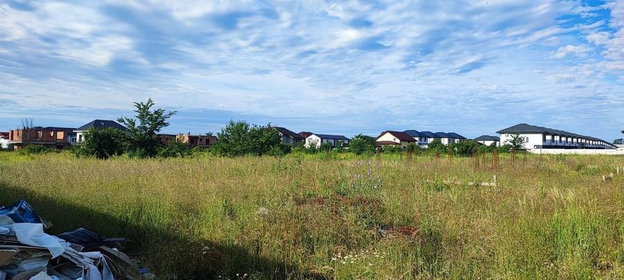 Teren Construcții intravilan de 2600 mp, în Central