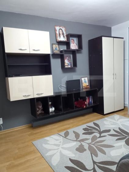 Apartament cu 2 camere semidecomandat, mobilat în Codlea