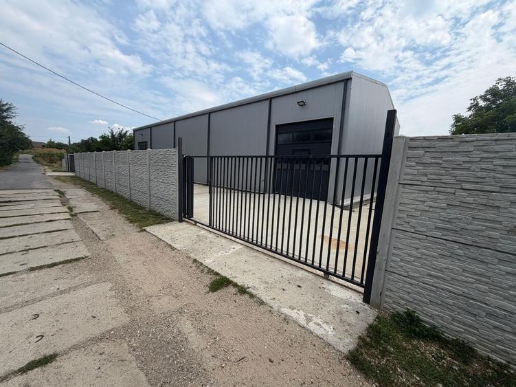 Spațiu comercial, de 280 mp, în Central