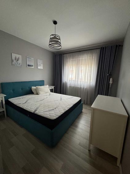 Apartament cu 2 camere decomandat în Bârzești