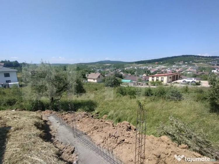 Teren de 1500 mp, în Centura