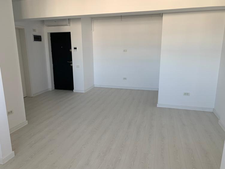 Apartament cu 2 camere nedecomandat în Berceni