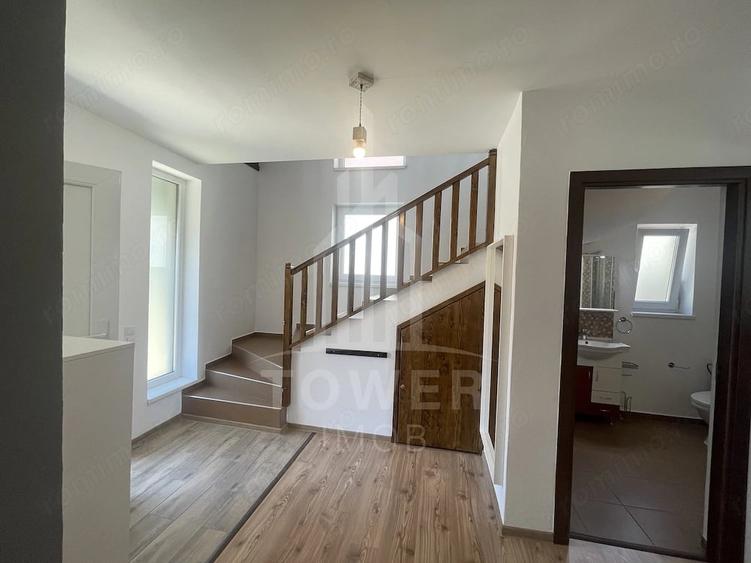 Casă cu Teren 250 Mp în Central