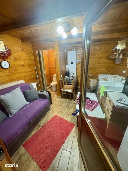 Casă cu 5 camere cu Teren 350 Mp în Central