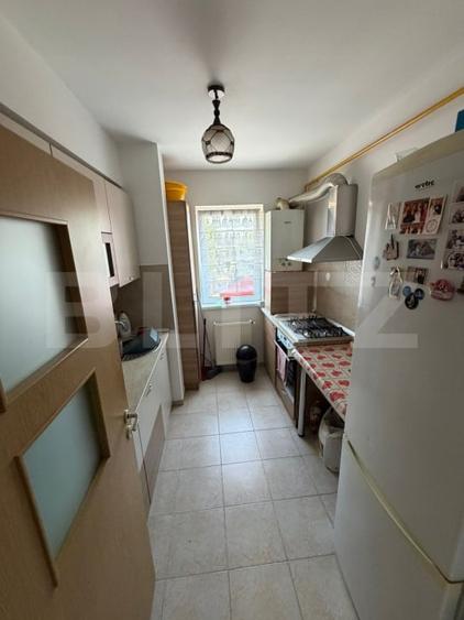 Apartament cu 2 camere decomandat, mobilat în Vest