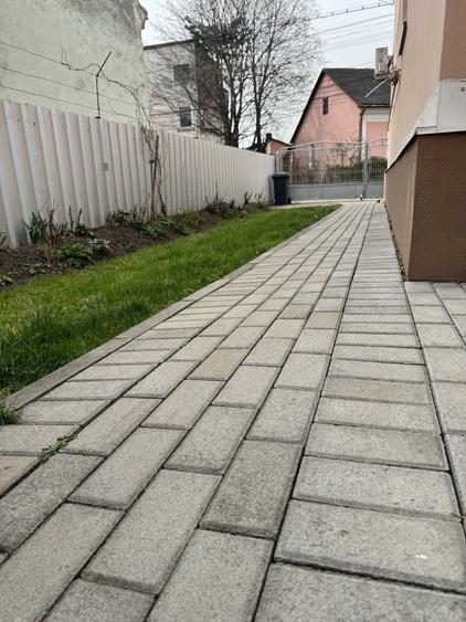 Casă cu 4 camere cu Teren 760 Mp în Central