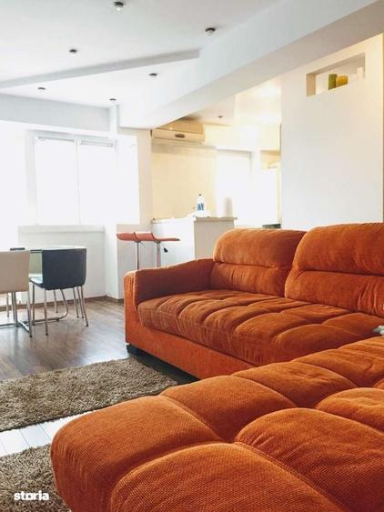 Apartament cu 3 camere în Calea București
