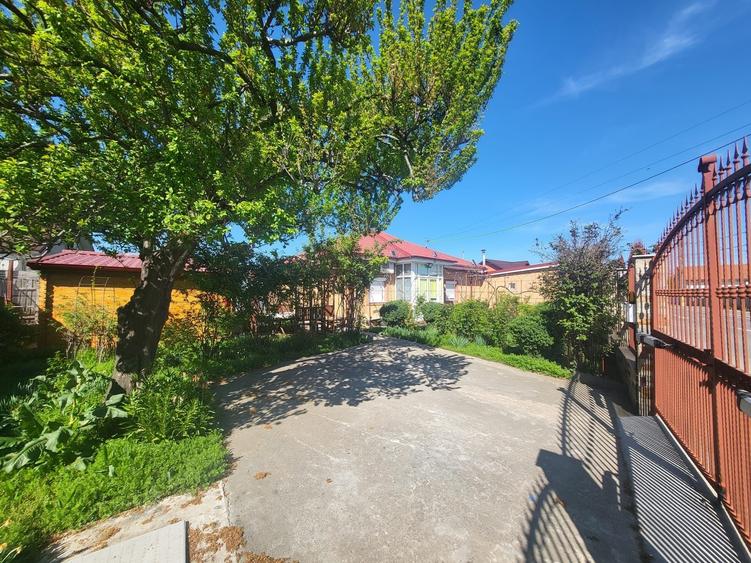 Casă cu 3 camere în Valu lui Traian
