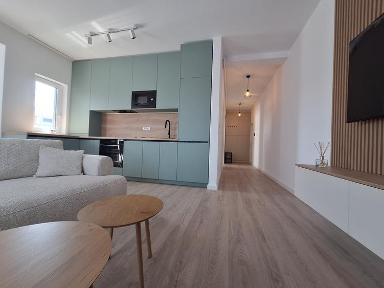 Apartament cu 2 camere decomandat, mobilat în Torontalului