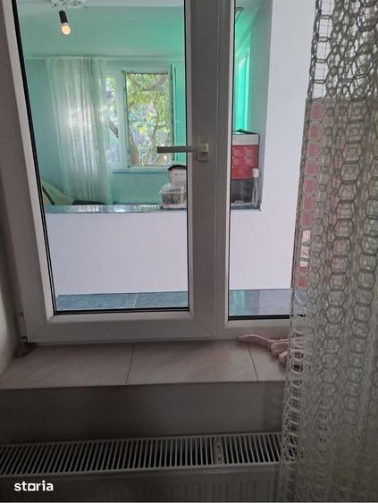 Casă cu 4 camere cu Teren 560 Mp în Central