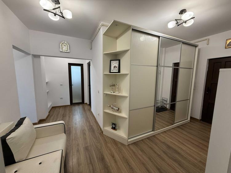 Apartament cu 2 camere decomandat în Ultracentral