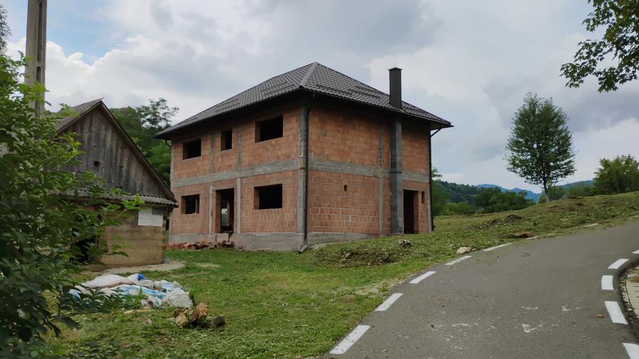 Casă cu 3 camere în Mănăstire