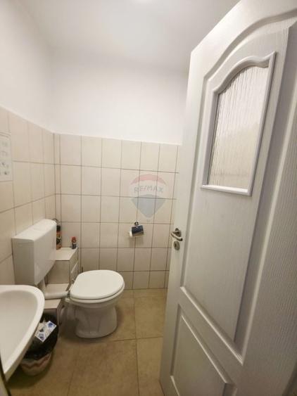 Spațiu comercial, de 60 mp, în Precista