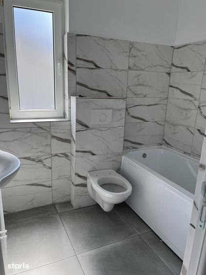 Casă cu 6 camere cu Teren 810 Mp în Gilău