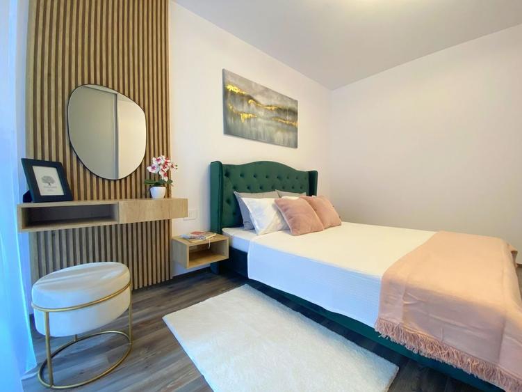 Apartament cu 2 camere decomandat, mobilat în Aradului