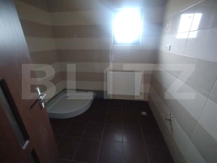 Casă individuală cu 4 camere cu Teren 500 Mp în Beclean