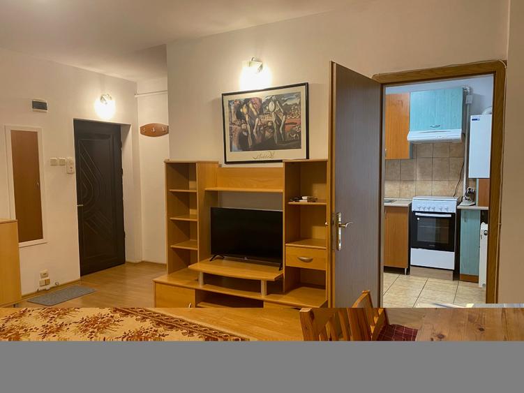 Garsonieră decomandată în Zorilor