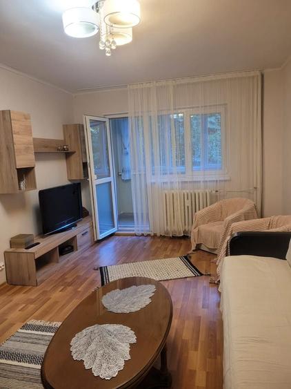 Apartament cu 2 camere decomandat, mobilat în Gorjului
