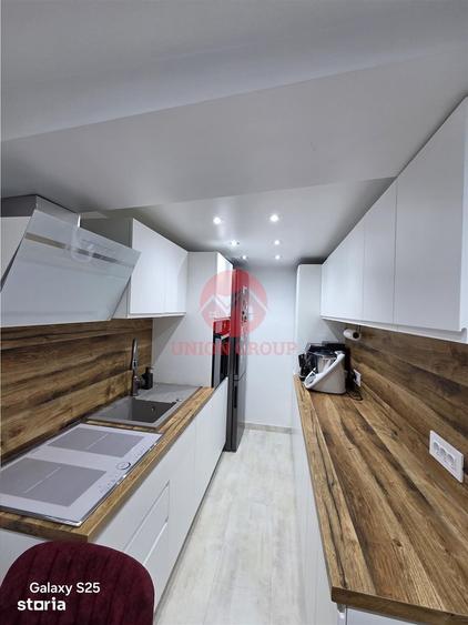 Casă cu 3 camere cu Teren 938 Mp în Valu lui Traian