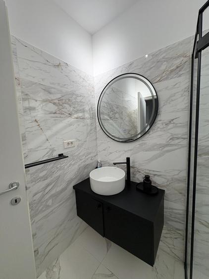 Apartament cu 2 camere decomandat în Dobroești