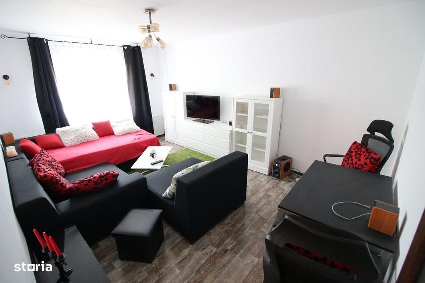 Apartament cu 3 camere decomandat în Siderurgiștilor