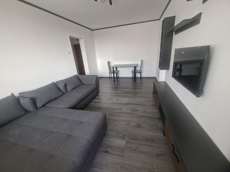 Apartament cu 2 camere semidecomandat în Alexandru Obregia