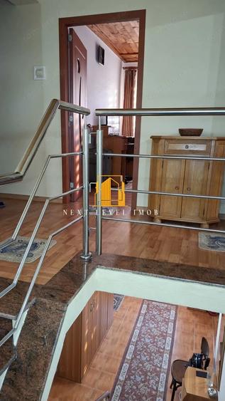 Casă cu 4 camere cu Teren 1000 Mp în Central