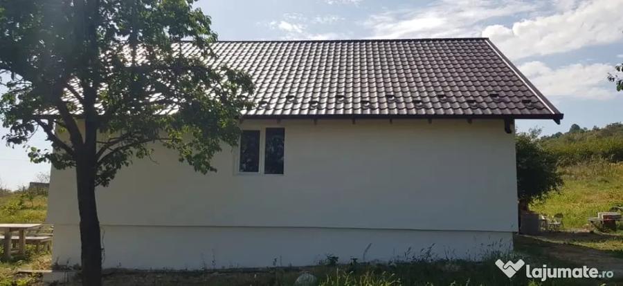 Casă cu 3 camere în Central
