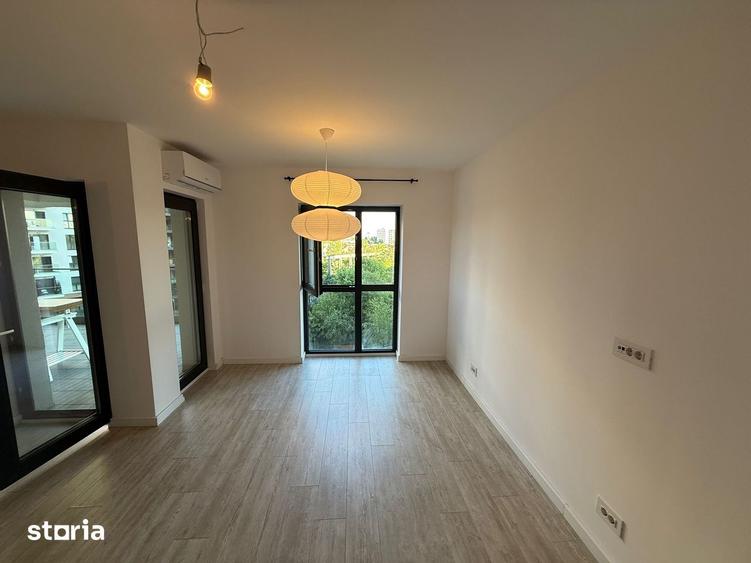 Apartament cu 3 camere în Jiului