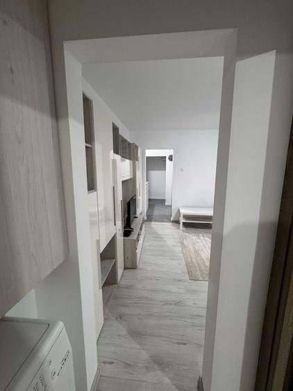 Apartament cu 2 camere semidecomandat în Exterior Vest