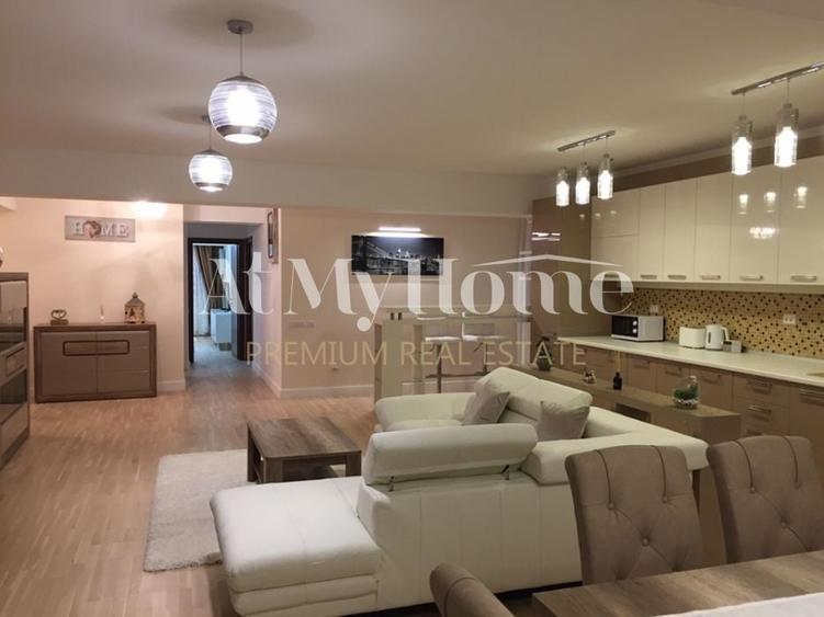 Apartament cu 3 camere decomandat, mobilat în Herăstrău — fotografia 1