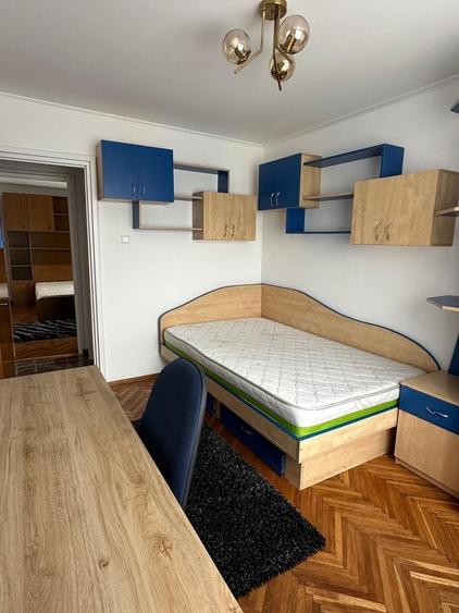 Apartament 4 camere de inchiriat, zona Crisan Slatina - 2
