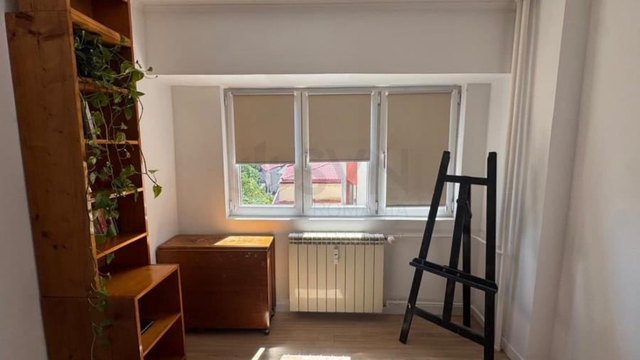 Apartament cu 2 camere decomandat în Calea Călărașilor