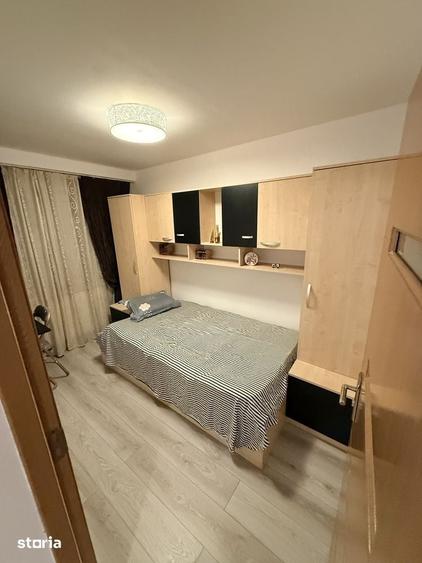 Apartament cu 3 camere decomandat în Olimpia-Stadion