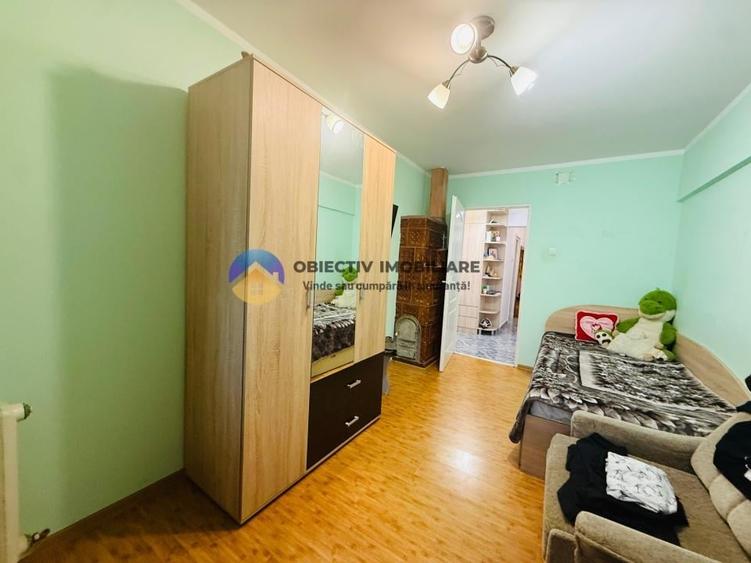 Apartament cu 3 camere decomandat, mobilat în 1 Mai