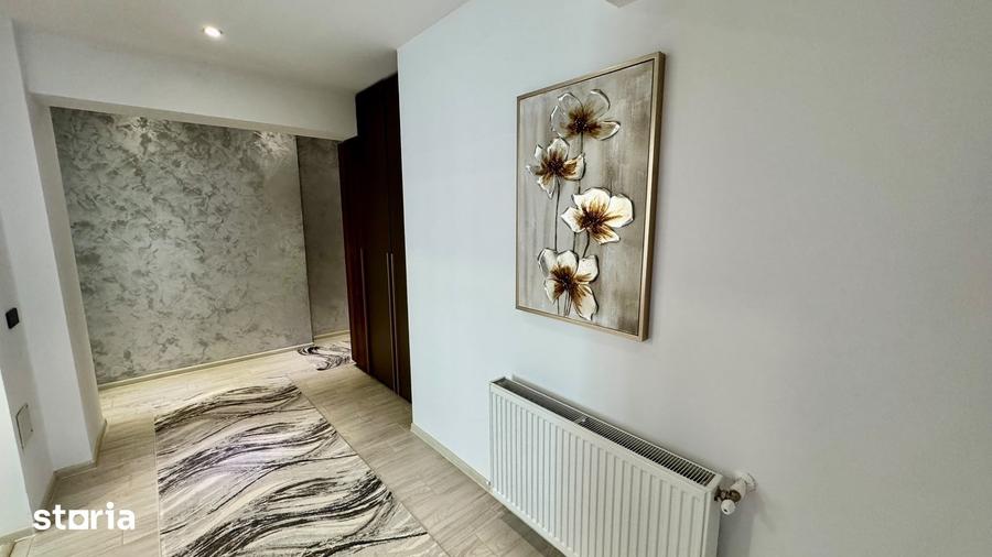 Apartament cu 4 camere în Tractorul