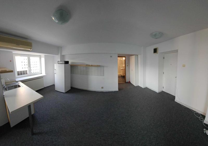 Apartament cu 2 camere decomandat în Titulescu