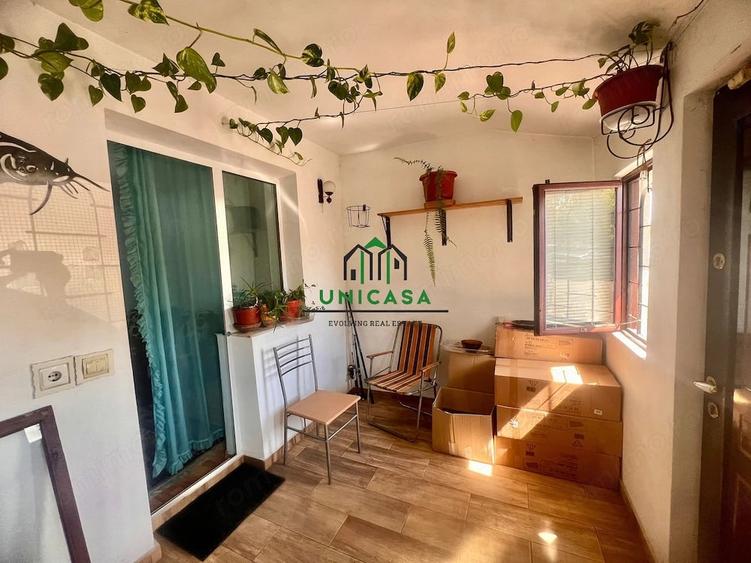 Apartament cu 2 camere decomandat în Căzănești (Râmnicu Vâlcea)
