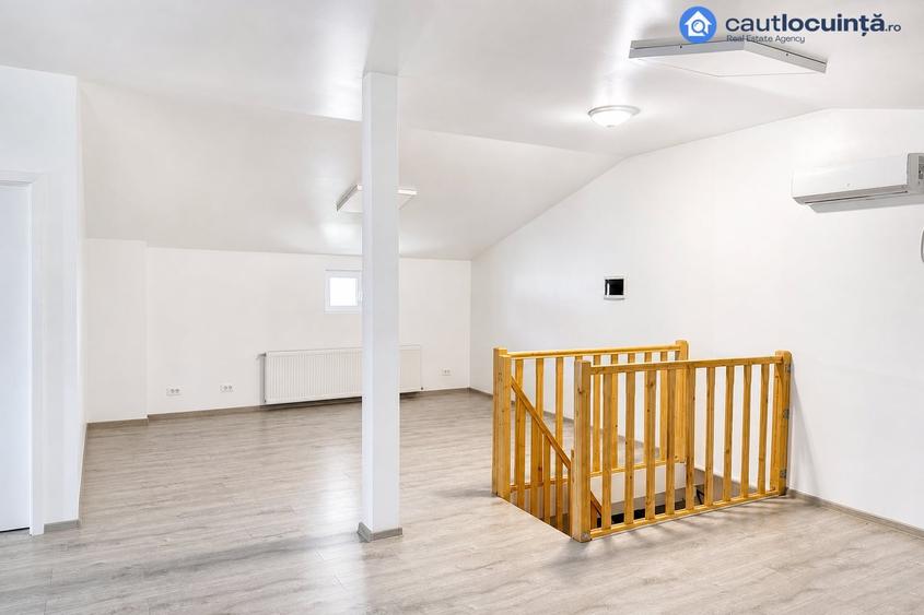 Casă individuală cu 8 camere cu Canalizare în Fundeni