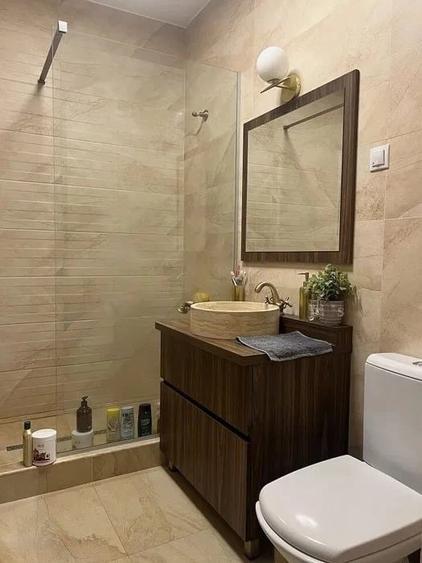Apartament cu 3 camere decomandat în Exterior Vest