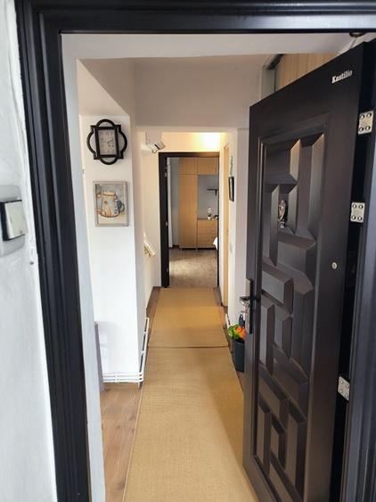 Apartament cu 2 camere decomandat în Alexandru cel Bun