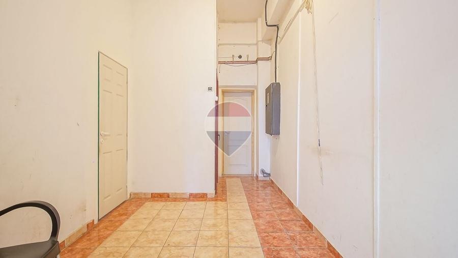 Spațiu comercial, de 55 mp, în Craiter