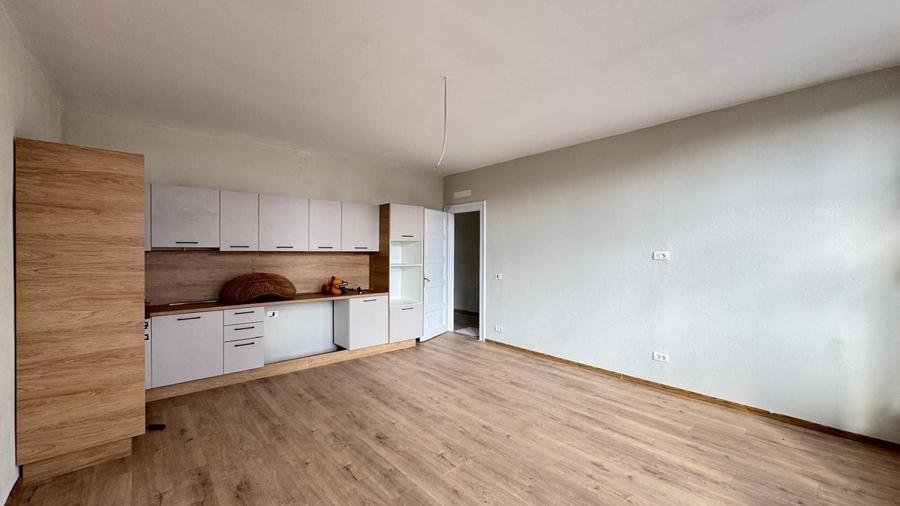 Apartament cu 3 camere decomandat în Ultracentral