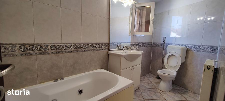 Casă cu 2 camere cu Canalizare în Colentina