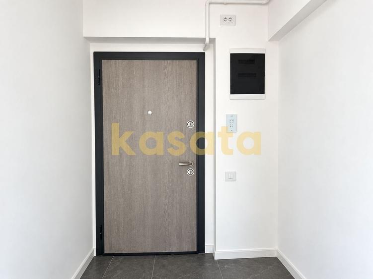 Apartament cu 3 camere decomandat în Theodor Pallady
