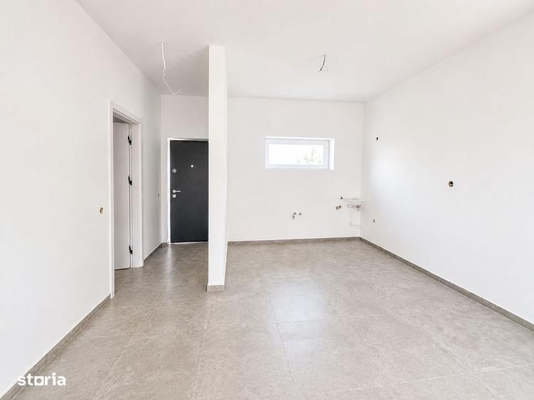 Casă cu 3 camere cu Teren 200 Mp în Central