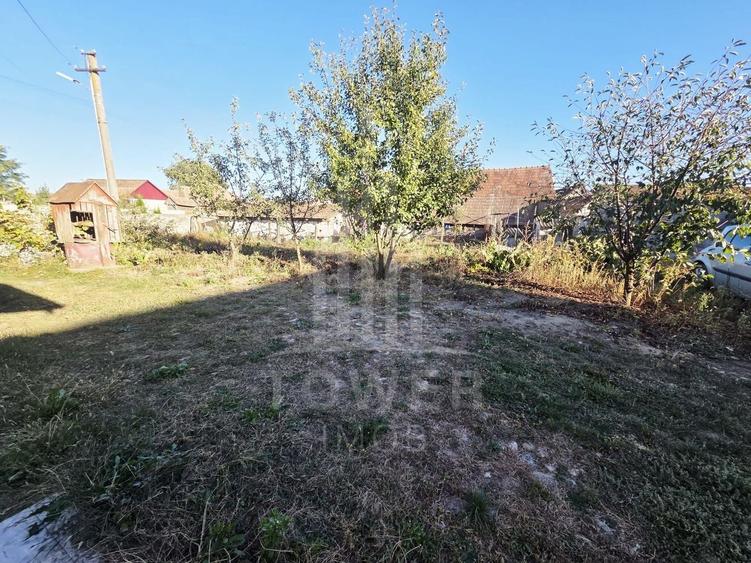 Casă individuală cu 3 camere cu Canalizare în Loamneș