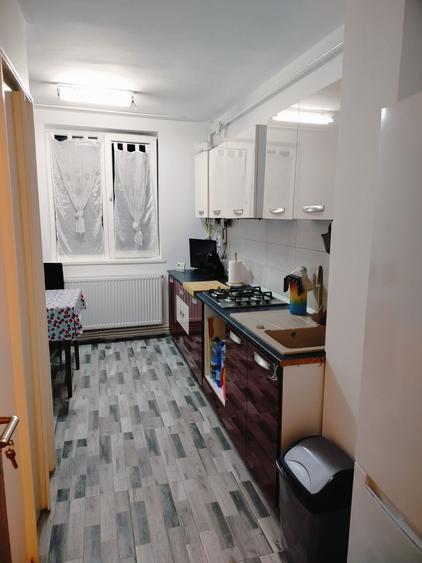 Apartament cu 2 camere în Micro 19