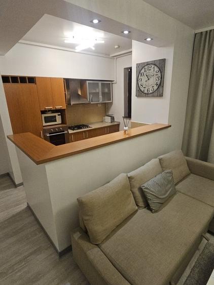 Apartament cu 2 camere decomandat în Olteniței
